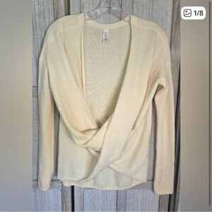 Athleta Wool and Cahsmere Blend Women's Wrap Sweater Size XXS Cream